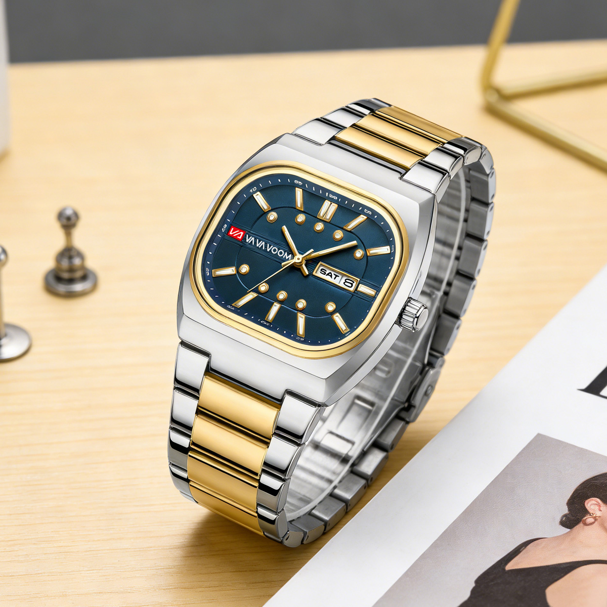 Orologio da Uomo Quadrato di N - Perpetual Calendar Watch recensione e prezzo