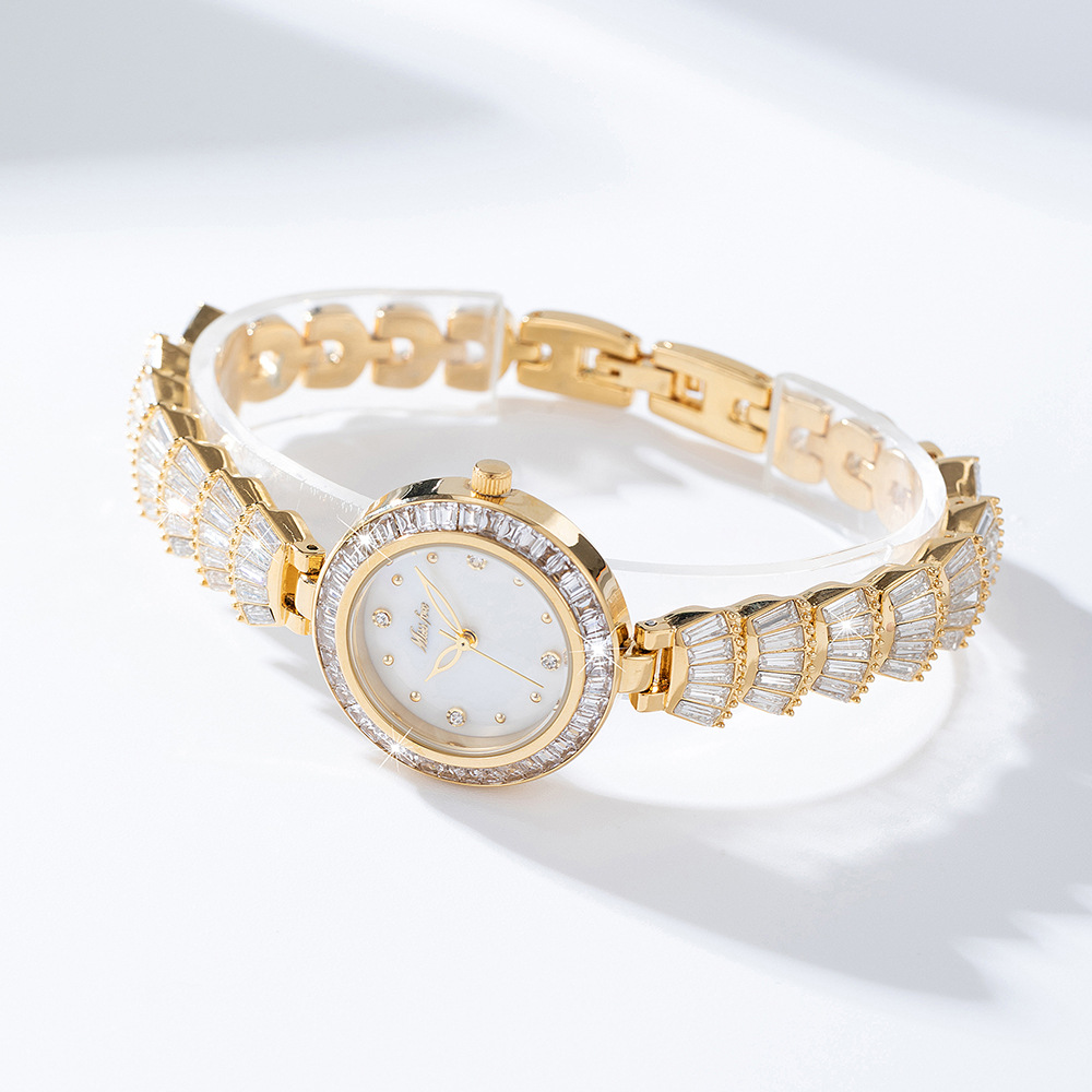 Orologio da donna UTHAI orolog - Luxury Watch Diamond recensione e prezzo